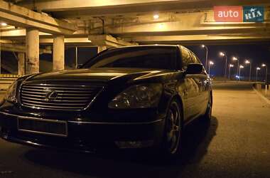 Седан Lexus LS 2005 в 