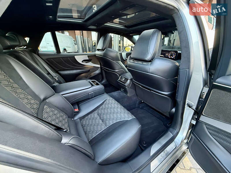 Седан Lexus LS 2021 в Одесі