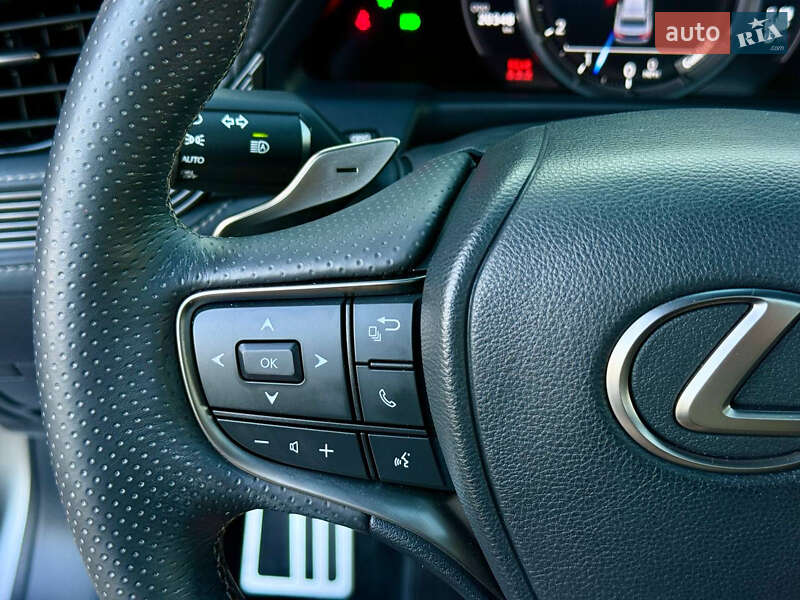 Седан Lexus LS 2021 в Одесі