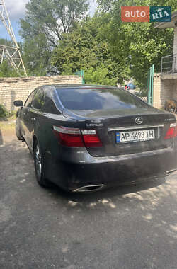 Седан Lexus LS 2007 в 