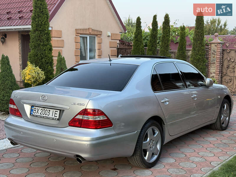 Седан Lexus LS 2004 в Вараше
