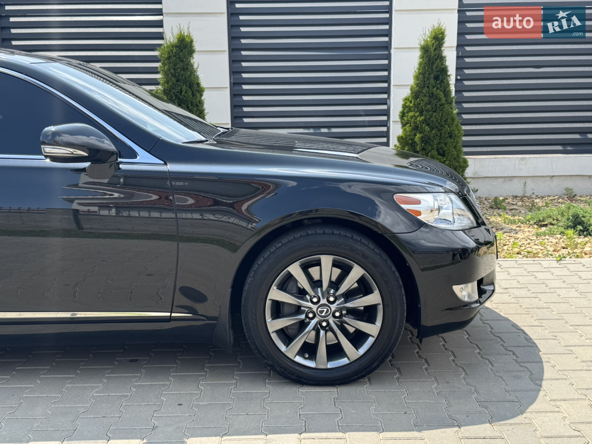 2011 Lexus LS - мініатюра 50
