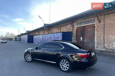 Седан Lexus LS 2008 в Чернигове