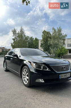 Седан Lexus LS 2007 в Чечельнике