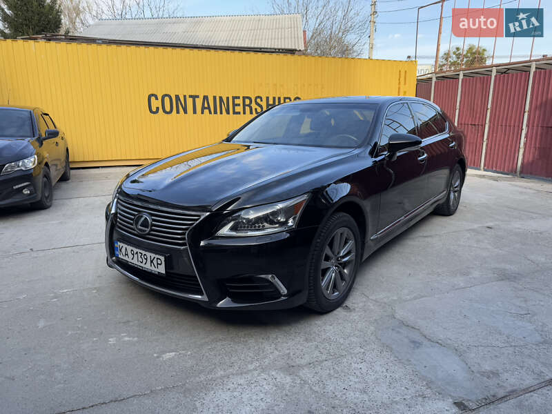 Седан Lexus LS 2012 в 