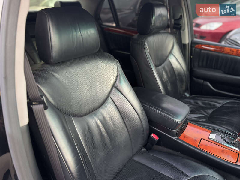 Седан Lexus LS 2005 в Бердичеве