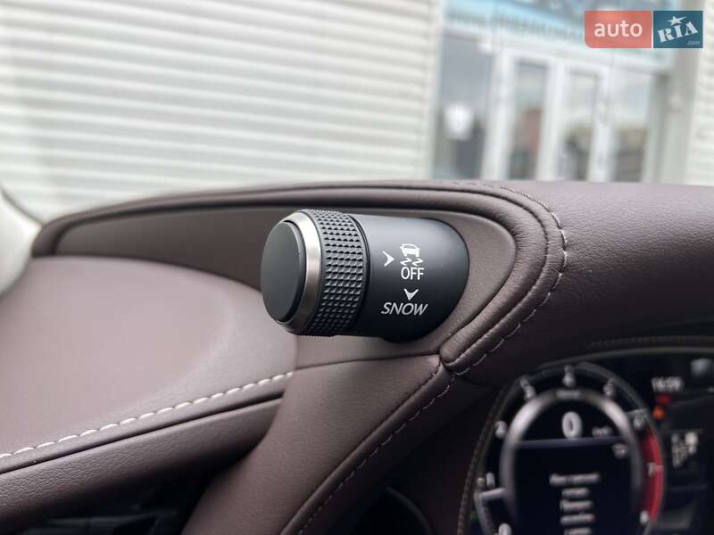 Седан Lexus LS 2018 в Киеве