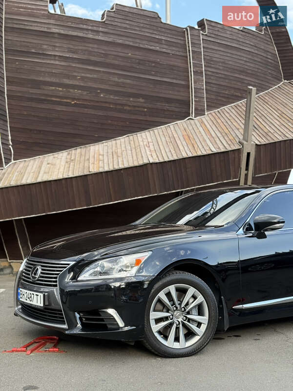 Седан Lexus LS 2013 в Одессе