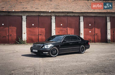 Седан Lexus LS 2004 в Киеве