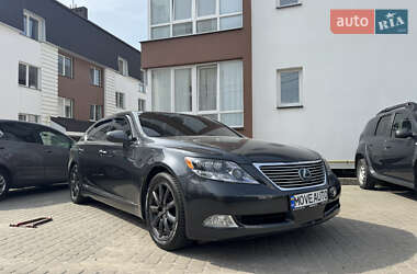 Седан Lexus LS 2007 в Львові