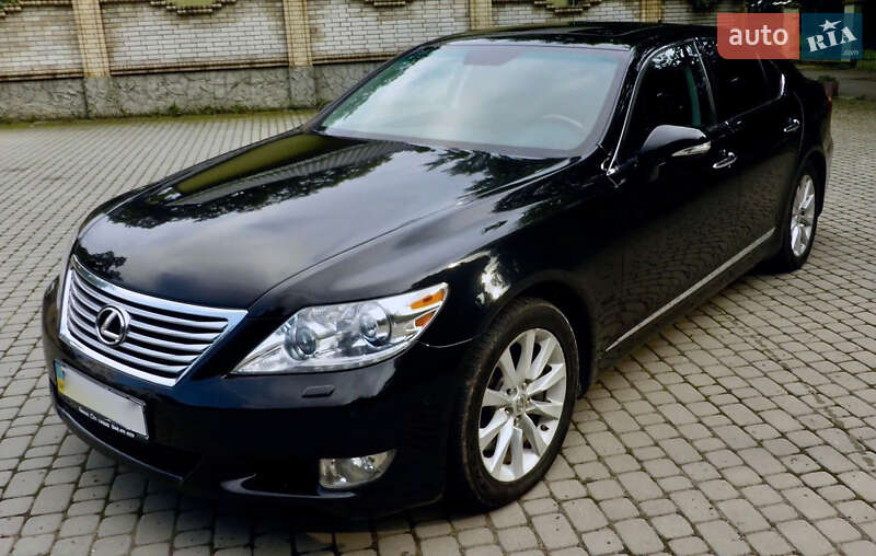 Lexus LS 2010