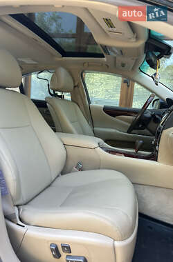 Седан Lexus LS 2007 в 