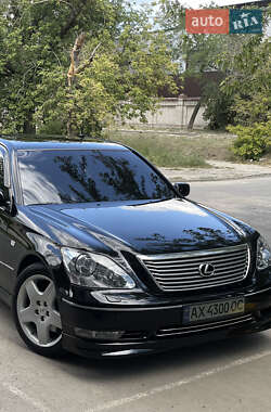 Седан Lexus LS 2004 в 