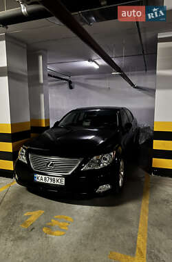 Седан Lexus LS 2007 в Киеве