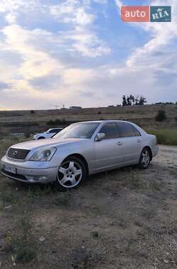 Седан Lexus LS 2002 в 