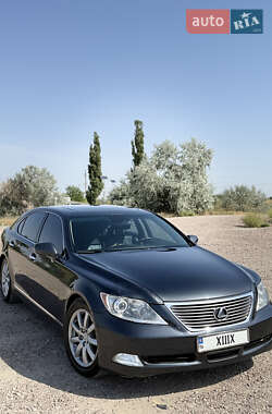 Седан Lexus LS 2007 в Ізмаїлі