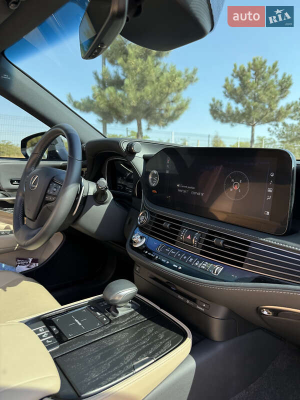 Седан Lexus LS 2022 в Одессе