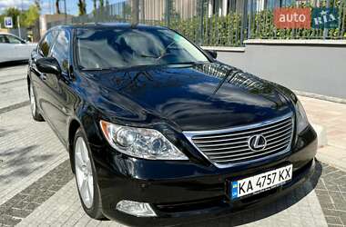 Седан Lexus LS 2009 в 