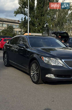 Седан Lexus LS 2007 в Киеве