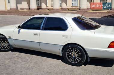 Седан Lexus LS 1992 в Никополе