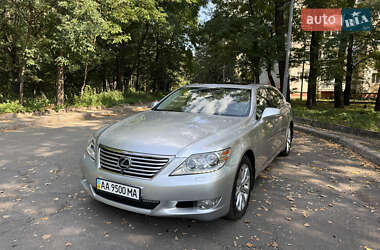 Седан Lexus LS 2011 в Киеве