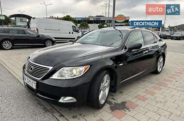 Седан Lexus LS 2007 в Івано-Франківську