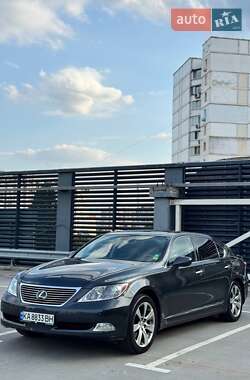 Седан Lexus LS 2007 в 
