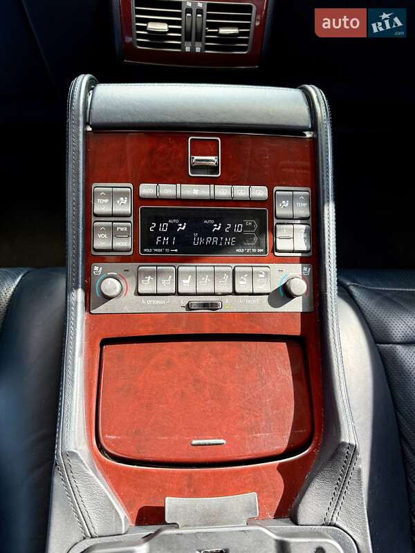 Седан Lexus LS 2009 в Киеве