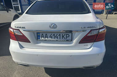 Седан Lexus LS 2011 в 