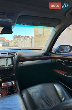 Седан Lexus LS 2007 в 