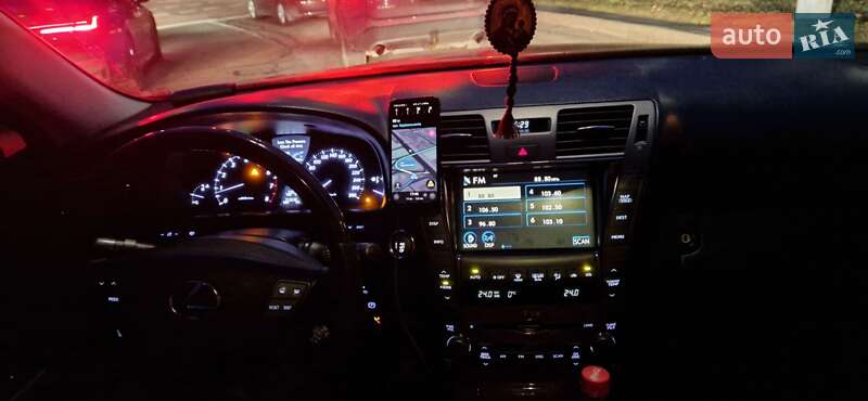 Седан Lexus LS 2007 в Киеве