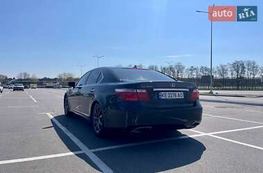 Седан Lexus LS 2007 в 