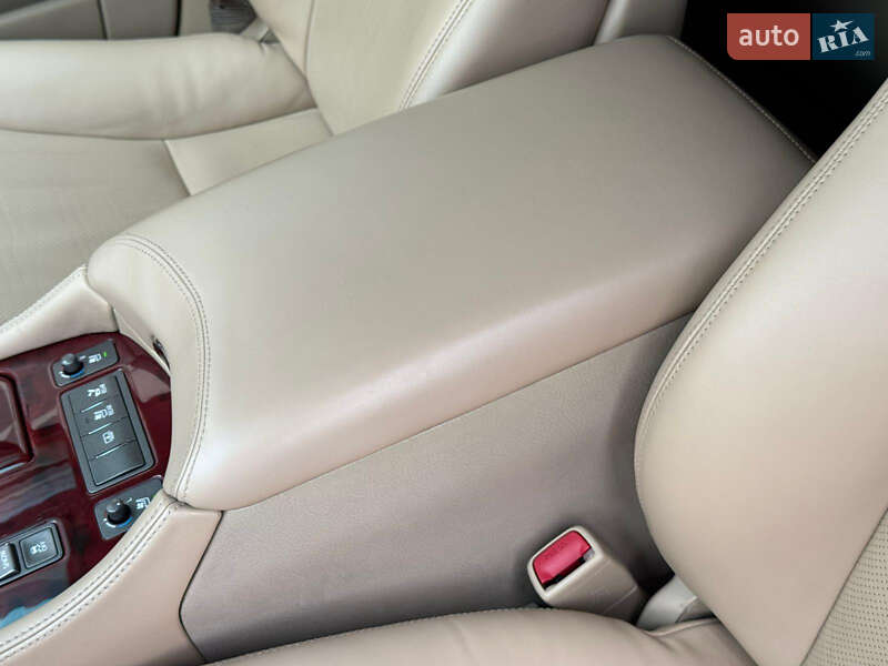 Седан Lexus LS 2007 в Киеве фото 55 Седан Lexus LS 2007 в Киеве