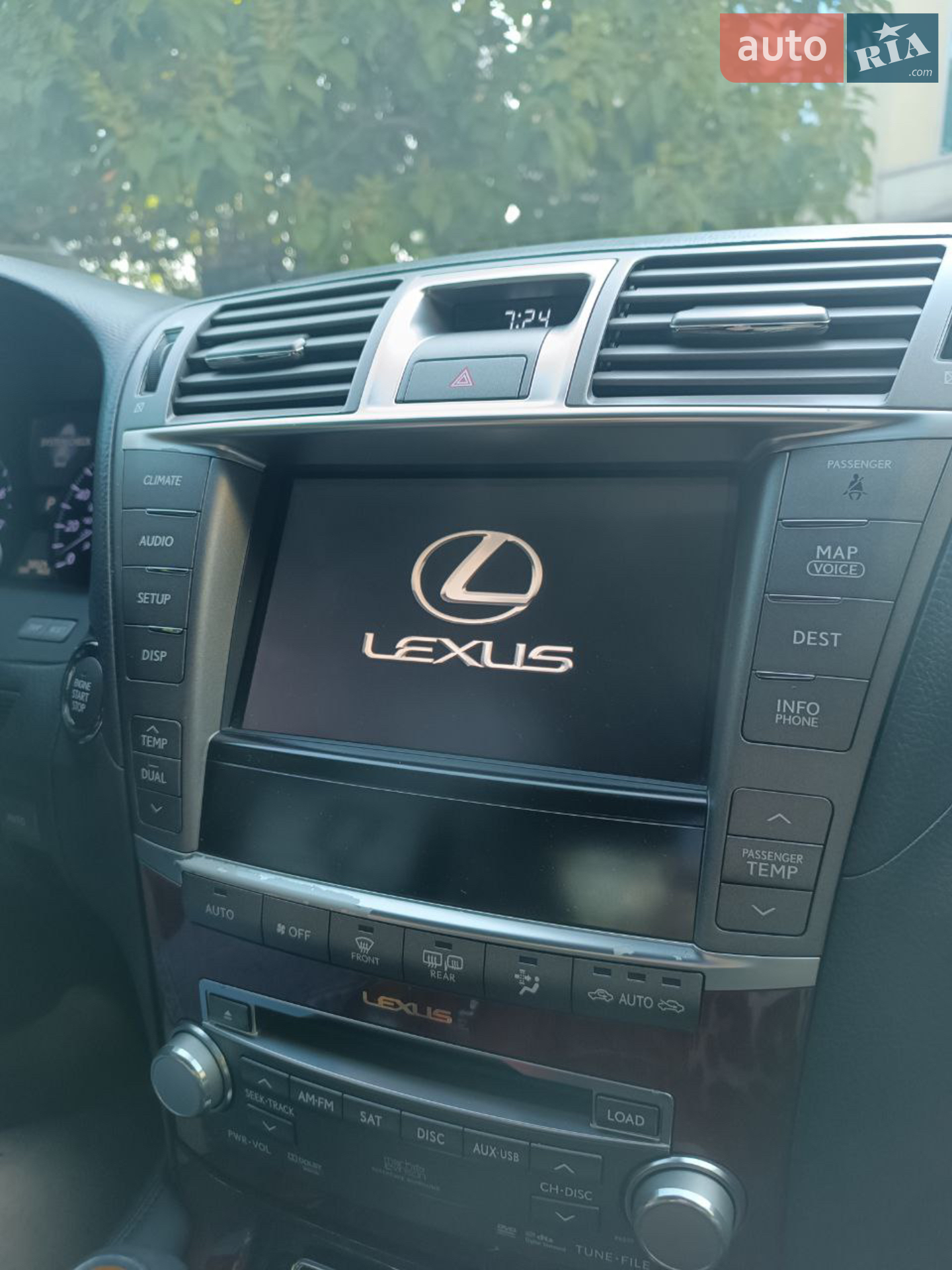 2011 Lexus LS - мініатюра 12