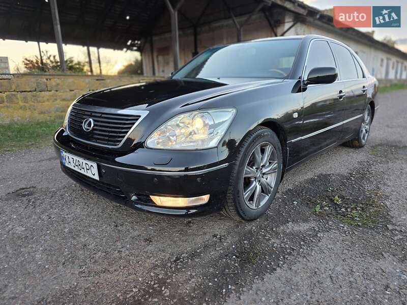 Lexus LS 2005
