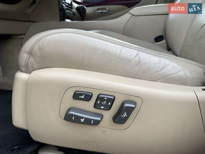 Седан Lexus LS 2007 в Львове
