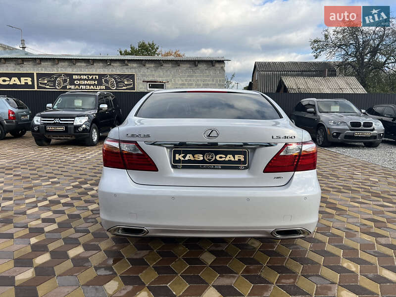 Седан Lexus LS 2010 в Знаменке фото 8 Седан Lexus LS 2010 в Знаменке