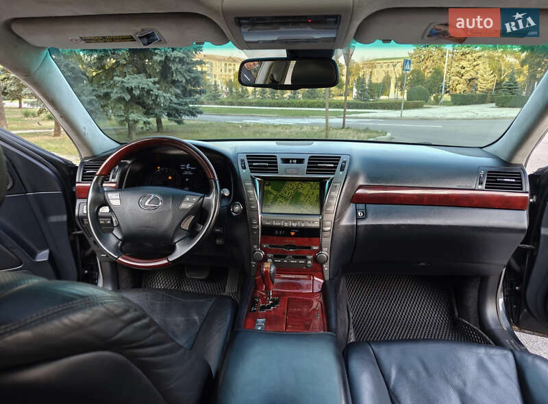 Седан Lexus LS 2007 в Днепре фото 9 Седан Lexus LS 2007 в Днепре