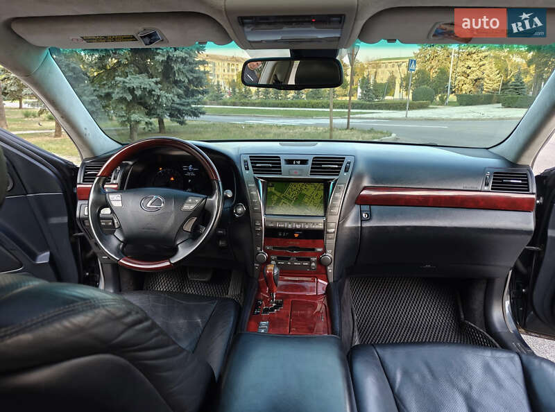 Седан Lexus LS 2007 в Днепре фото 12 Седан Lexus LS 2007 в Днепре