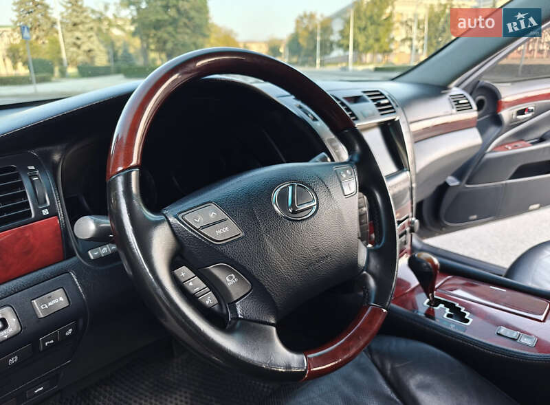 Седан Lexus LS 2007 в Днепре фото 39 Седан Lexus LS 2007 в Днепре
