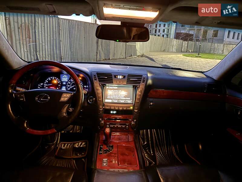 Седан Lexus LS 2007 в Одессе фото 69 Седан Lexus LS 2007 в Одессе
