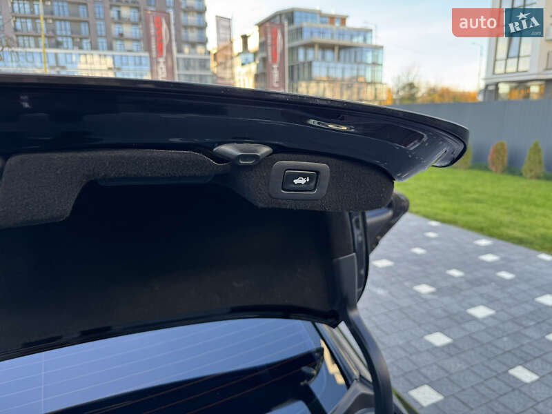 Седан Lexus LS 2007 в Ужгороде