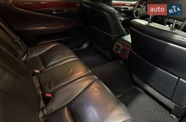 Седан Lexus LS 2008 в Киеве
