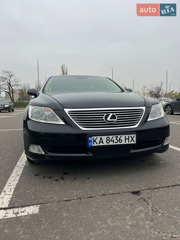 Седан Lexus LS 2007 в Киеве фото 8 Седан Lexus LS 2007 в Киеве