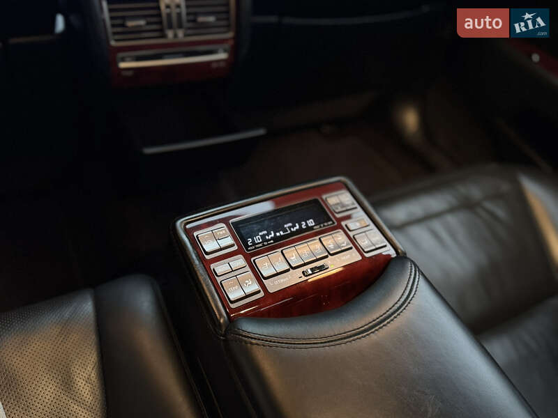 Седан Lexus LS 2012 в Києві