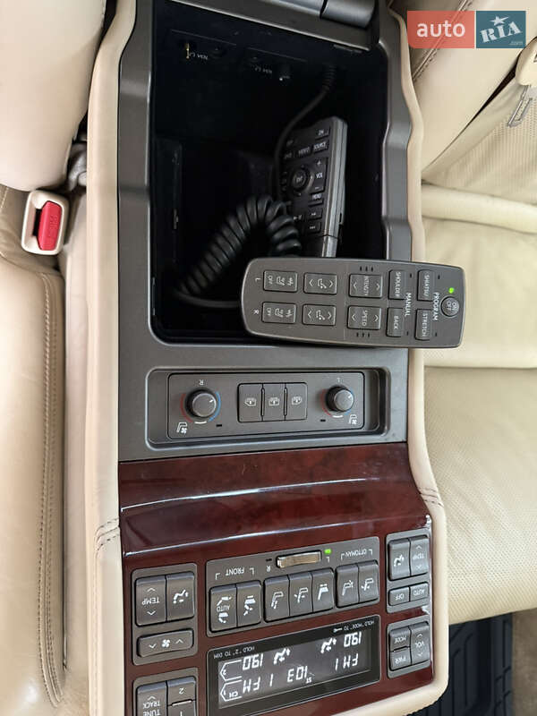 Седан Lexus LS 2011 в Ірпені