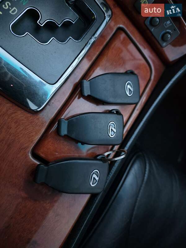 Седан Lexus LS 2005 в Бердичеве
