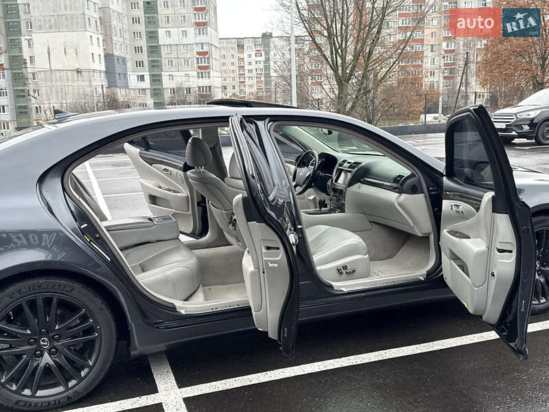 Седан Lexus LS 2007 в Чернигове