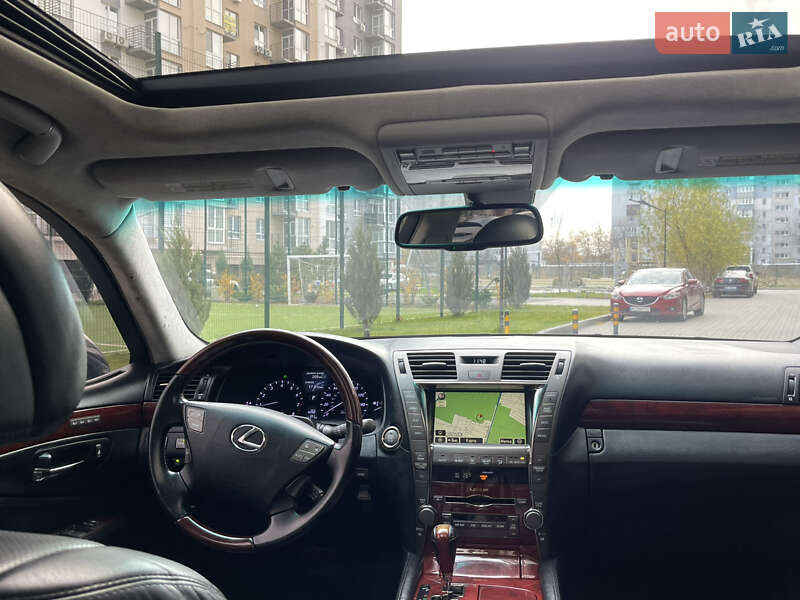 Седан Lexus LS 2007 в Днепре
