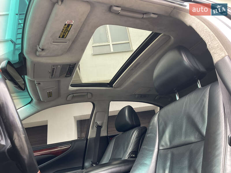 Седан Lexus LS 2007 в Днепре